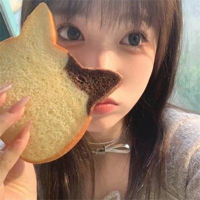 女学生和亨利先生